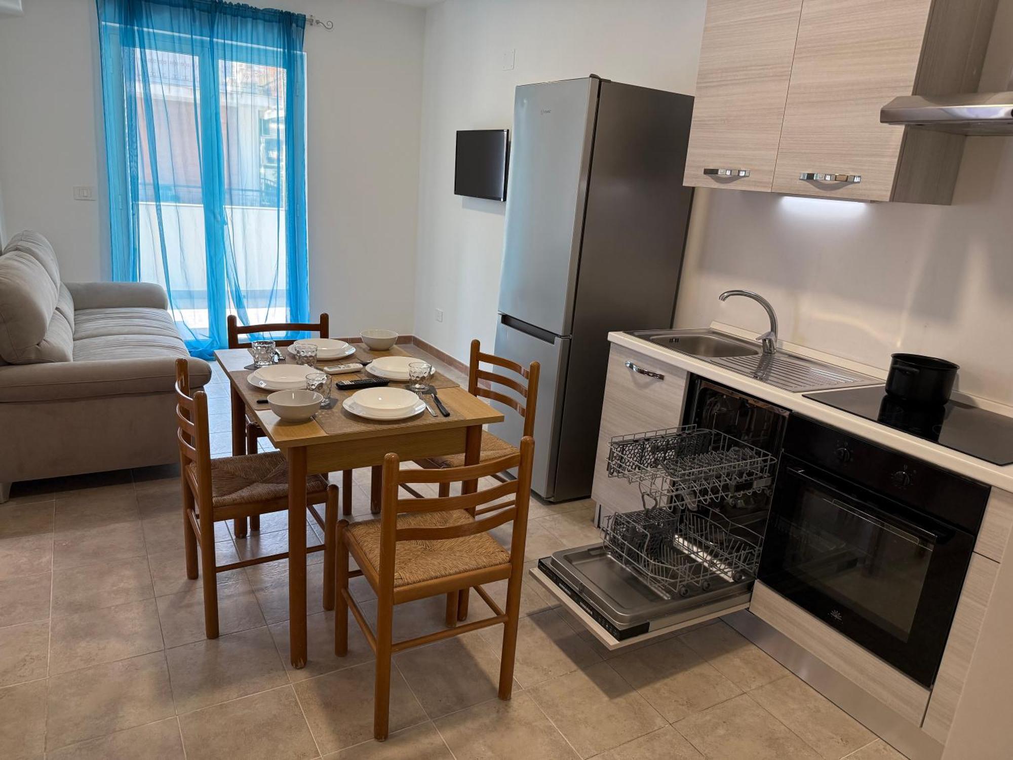Family House Letojanni Taormina Appartement Buitenkant foto