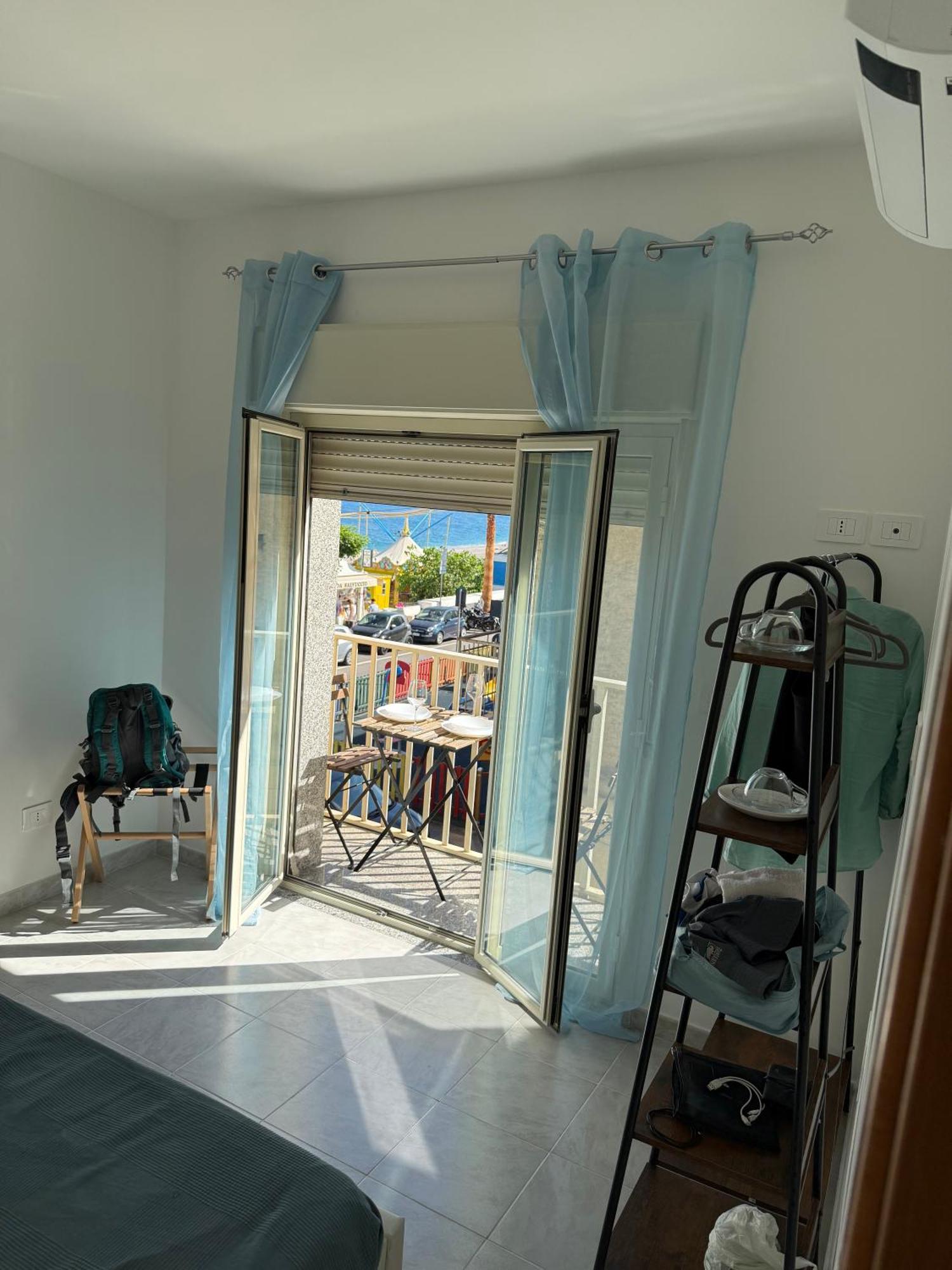 Family House Letojanni Taormina Appartement Buitenkant foto